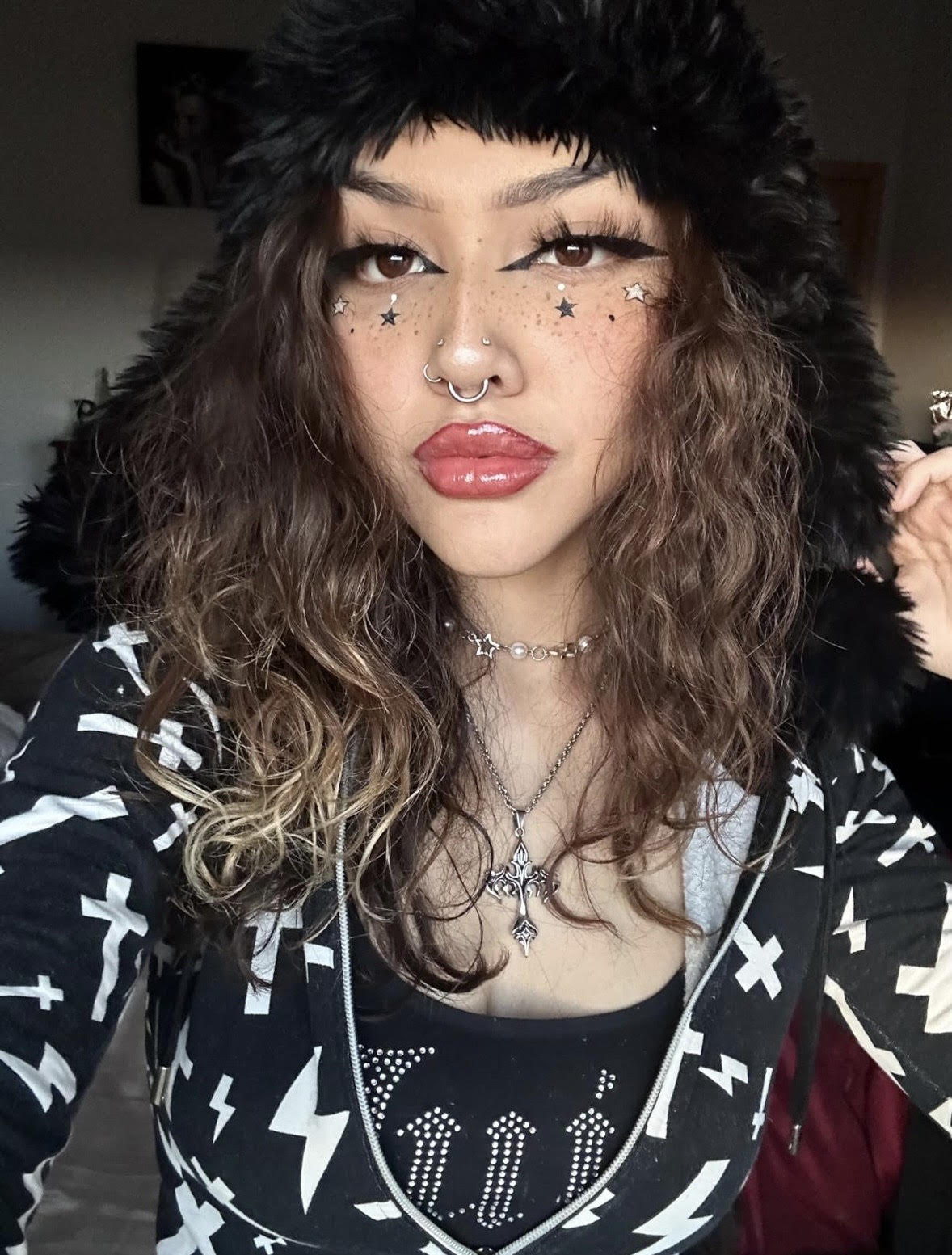 Tr4 Fluffy Bunny Hat